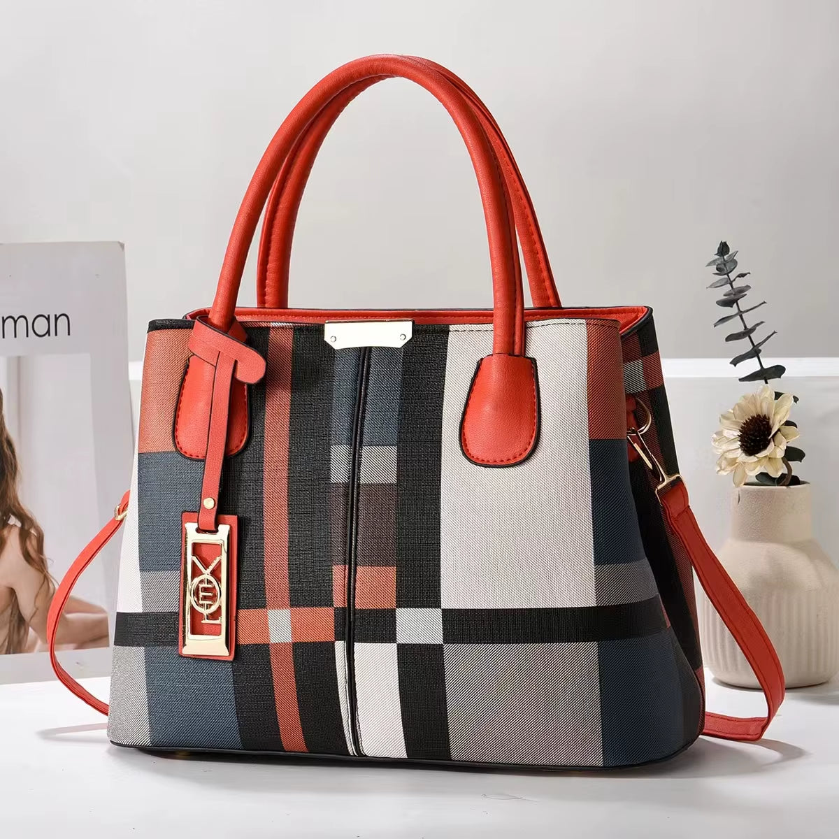 2025 New Fashion All-Match Handbag Simple Mother Bag Large Capacity Shoulder Crossbody Bag