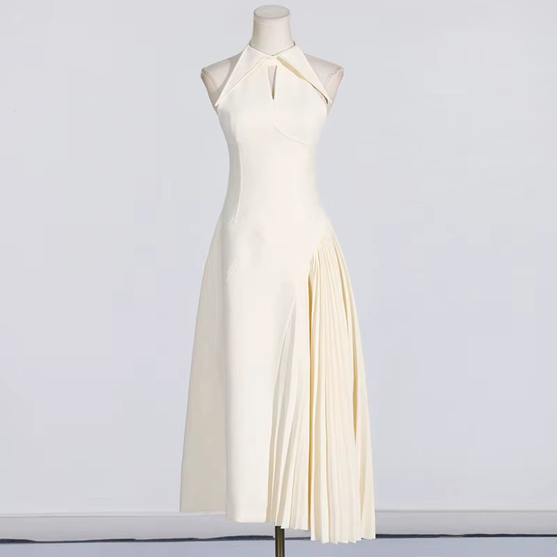 OUDINA Fashionable Elegant Lapel Hollow Splice Pleated Sleeveless Dress Simple Long Dresses for Ladies