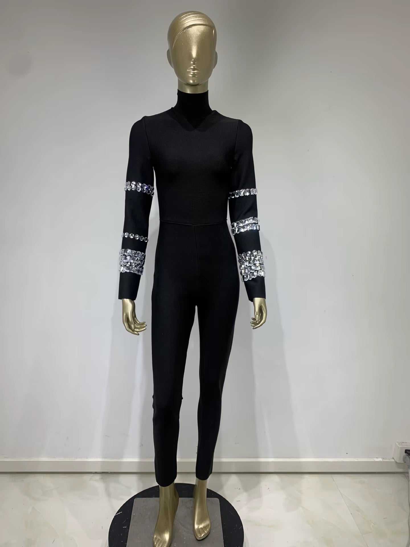 OUDINA Customize Sports Gym Yoga Backless Stripes Jumpsuits for Woman Romper One Piece Flare Pants Jumpsuit Women