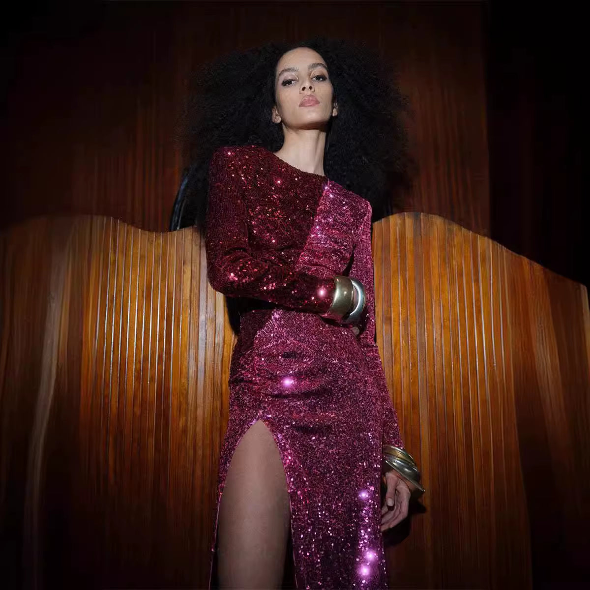 OUDINA Wholesale Contrasting Colors Block round Neck Sequined Shiny Long Sleeve Dresses Chic Women Elegant Evening Dress