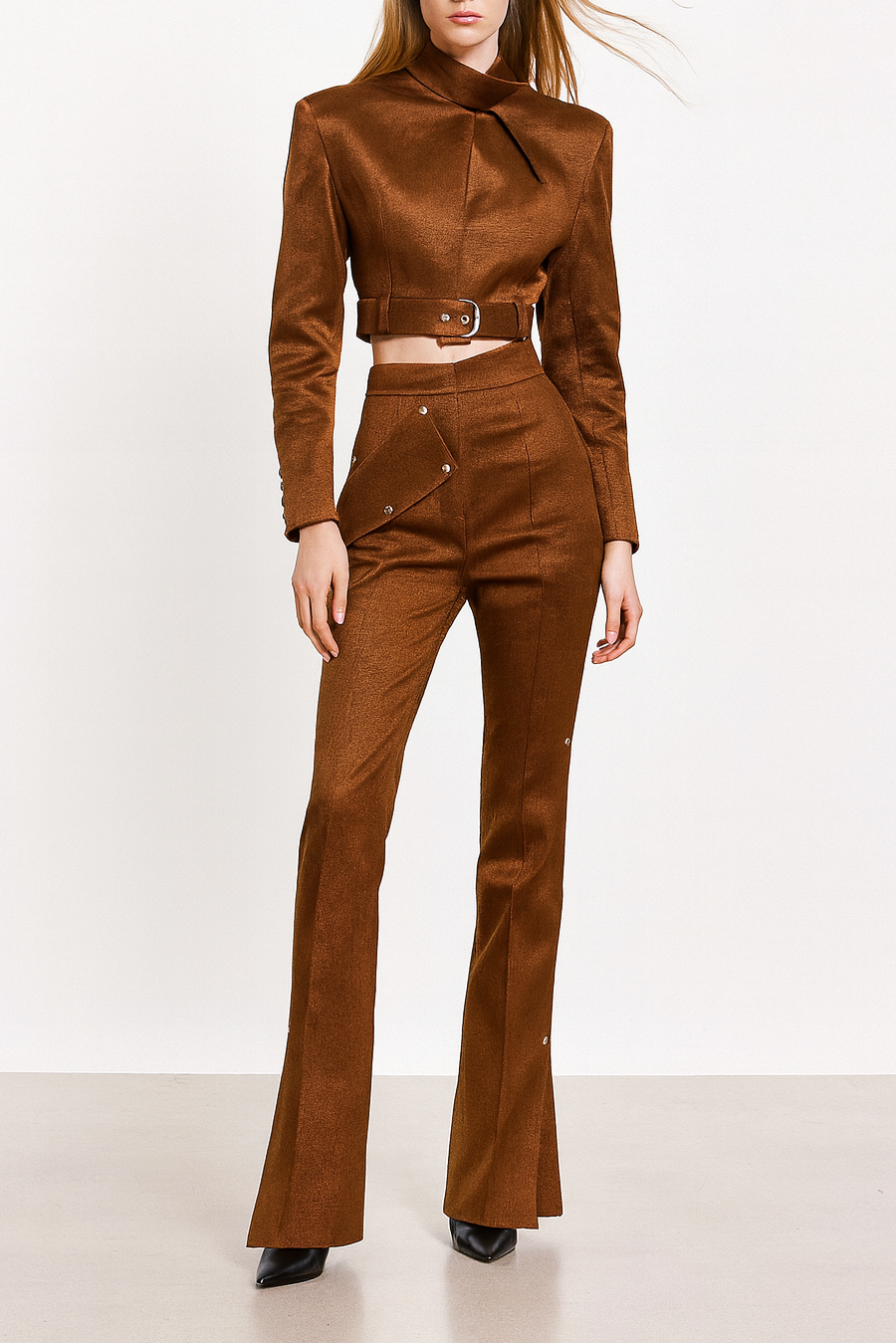Chic Caramel Noir 2-Piece Pants and Short Jacket Set for Effortless Style
