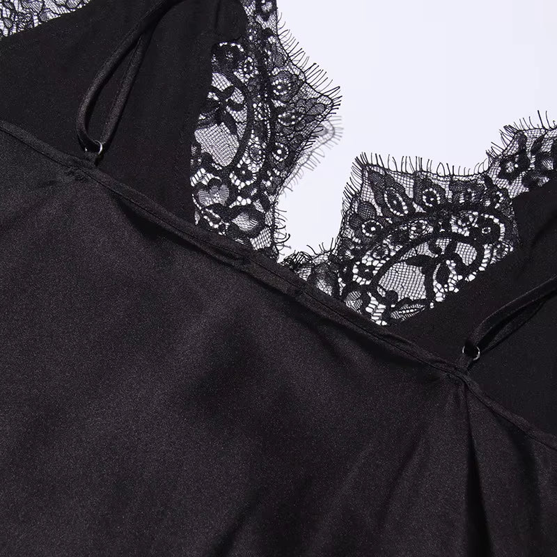 OUDINA New Casual Vacation V Neck Suspender Stitching Slit Dresses Women Lady Elegant Prom Lace Dress